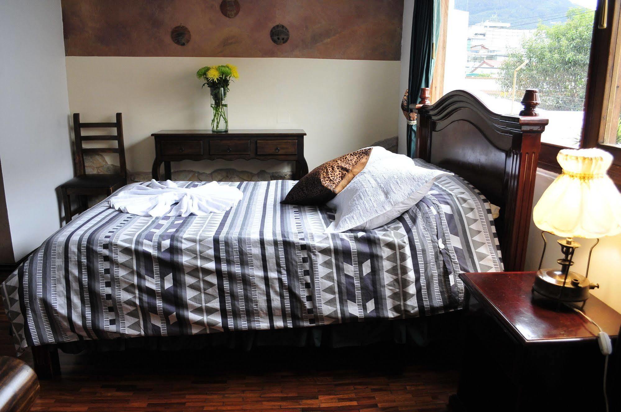 Hotel Nass Sol De Quito Dış mekan fotoğraf